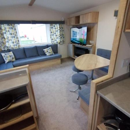69R Seawick 2 Bedroom Caravan . New For 2022 Saint Osyth Εξωτερικό φωτογραφία