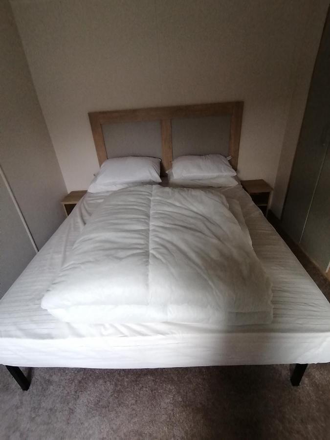 69R Seawick 2 Bedroom Caravan . New For 2022 Saint Osyth Εξωτερικό φωτογραφία