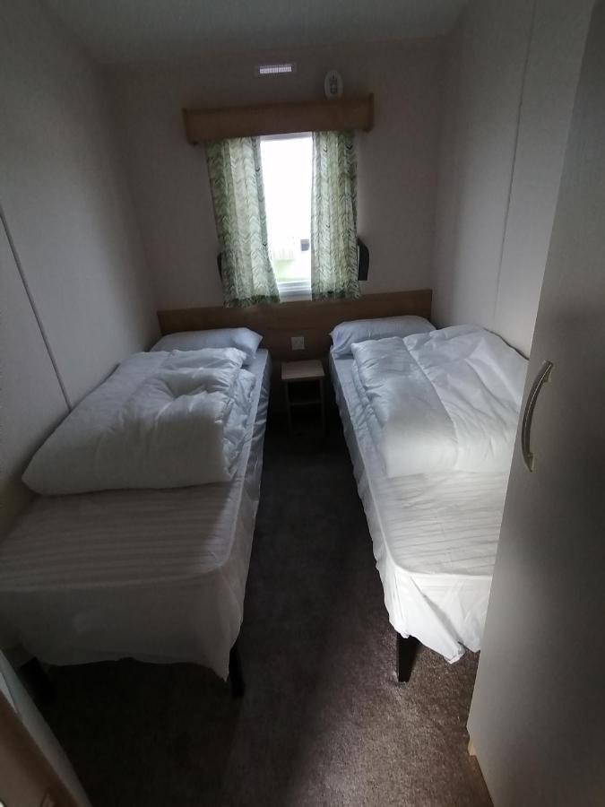 69R Seawick 2 Bedroom Caravan . New For 2022 Saint Osyth Εξωτερικό φωτογραφία