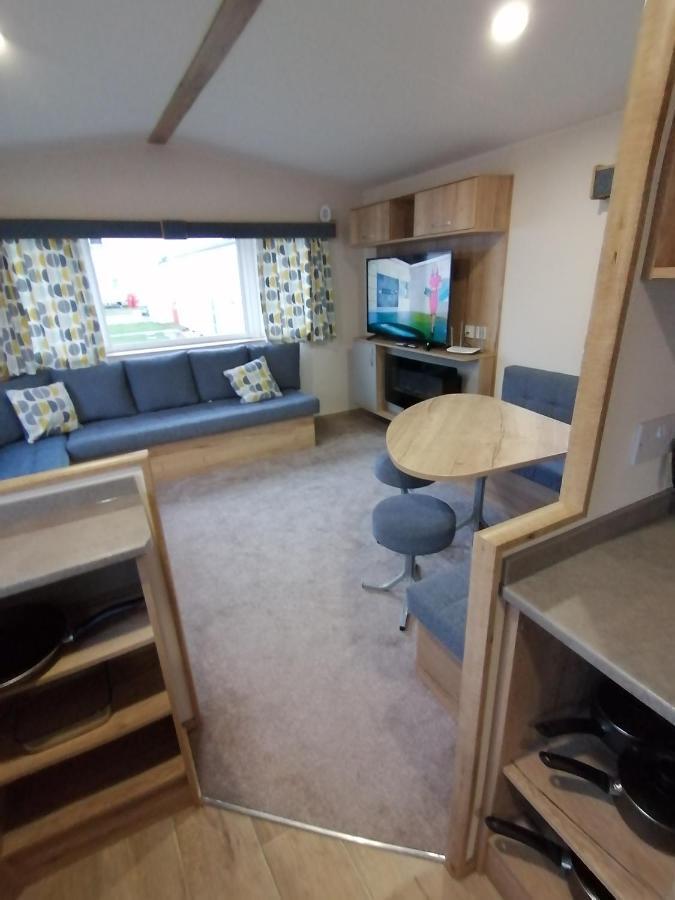 69R Seawick 2 Bedroom Caravan . New For 2022 Saint Osyth Εξωτερικό φωτογραφία